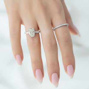 The Pave Crown Kamellie Set With A 2 Carat E. Cushion 18K White Gold Lab Diamond