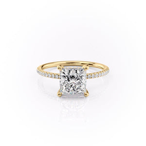The Pave Crown Kamellie Set With A 3 Carat Princess 18K Yellow Gold Lab Diamond