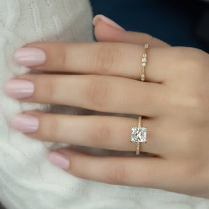 The Pave Crown Kamellie Set  With A 2 Carat Princess 18K Yellow Gold Moissanite