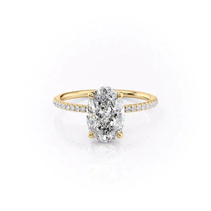 The Pave Crown Kamellie Set  With A 4.5 Carat Oval 18K Yellow Gold Moissanite