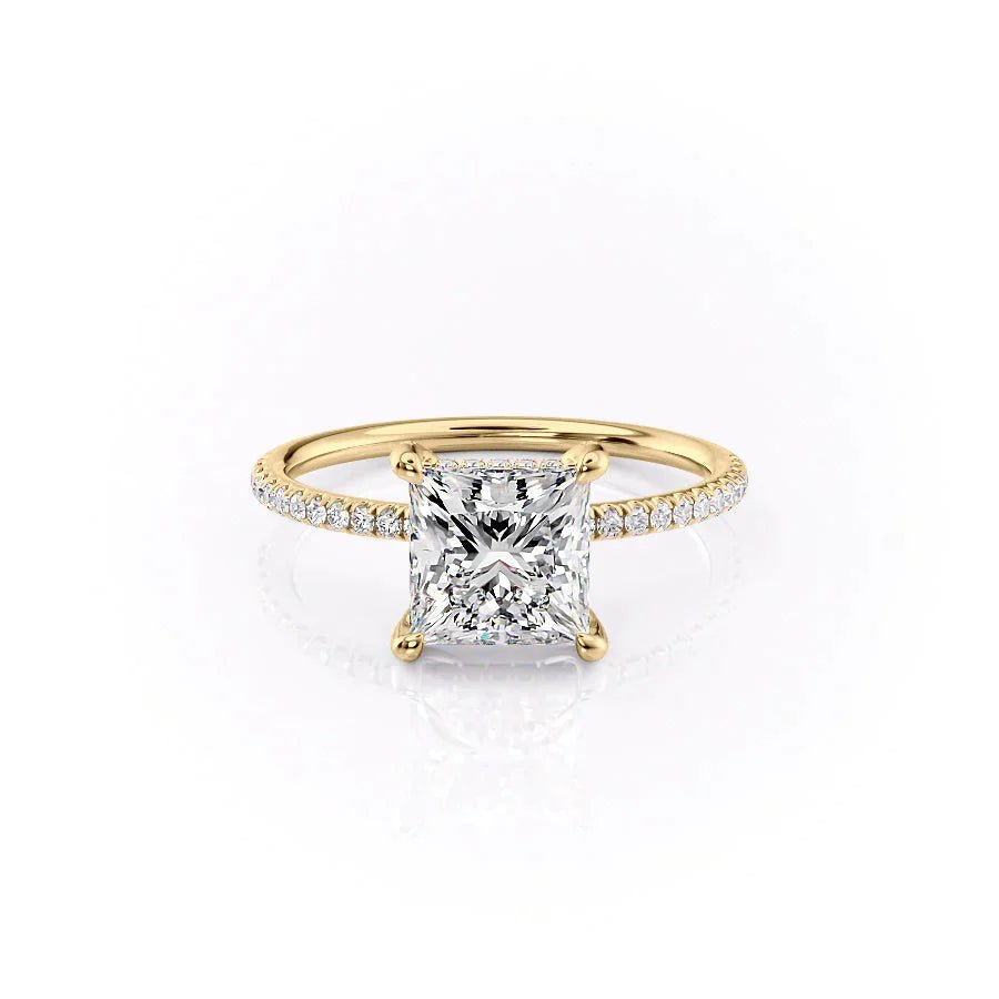 The Pave Crown Kamellie Set With A 1 Carat Princess 18K Yellow Gold Lab Diamond