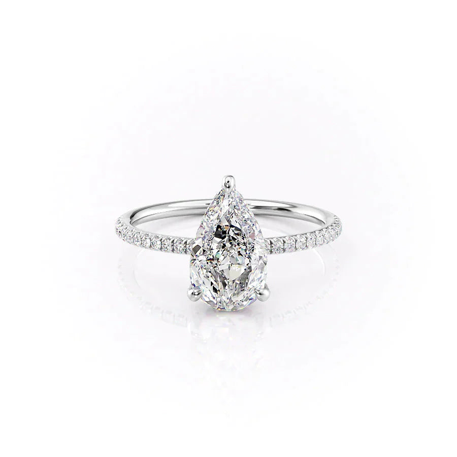The Crown Kamellie Set With A 2.5 Carat Pear 18K White Gold Lab Diamond