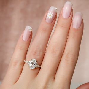 The Kristen Set With A 1 Carat Oval 18K Yellow Gold Lab Diamond
