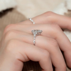 The Kristen Set With A 1 Carat Pear 18K White Gold Lab Diamond