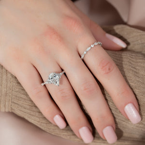 The Kristen Set With A 1 Carat Pear 18K White Gold Lab Diamond