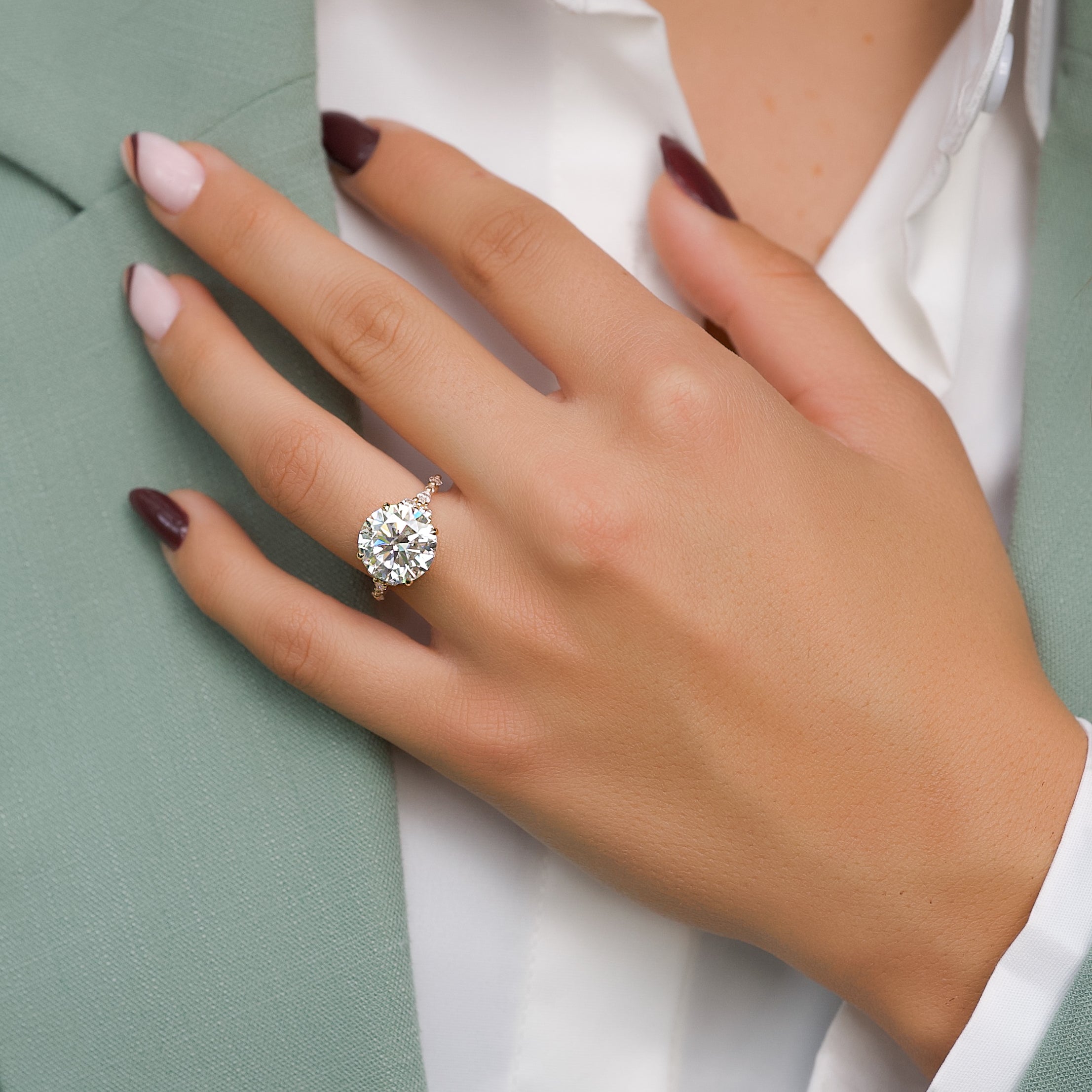 The Kristen Set Round  With A 1 Carat Round 14K Yellow Gold Moissanite