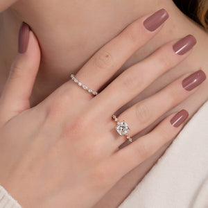 The Lindsey Set With A 1 Carat Cushion 14K Rose Gold Lab Diamond