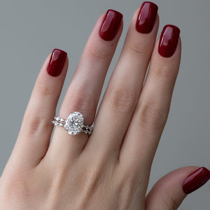 The Lindsey Set With A 1 Carat Oval 18K White Gold Lab Diamond