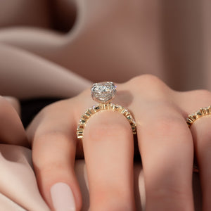 The Lindsey Set With A 1.5 Carat Oval 18K Yellow Gold Lab Diamond