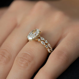 The Lindsey Set With A 1 Carat Oval 14K Yellow Gold Lab Diamond