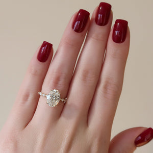 The Lindsey Set With A 1.5 Carat Oval 18K Yellow Gold Lab Diamond