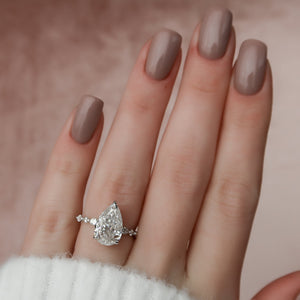The Lindsey Set  With A 2 Carat Pear 18K White Gold Moissanite