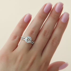 The Lindsey Set With A 1 Carat Round 18K Yellow Gold Lab Diamond