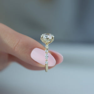 The Lindsey Set With A 1 Carat Round 14K Yellow Gold Lab Diamond