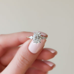 The Pears Liv Set  With A 2.5 Carat Oval 18K Yellow Gold Moissanite