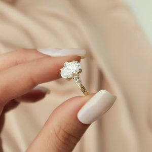 The Pears Liv Set  With A 2.5 Carat Oval 18K Yellow Gold Moissanite