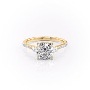 The Pears Liv Set With A 3 Carat Cushion 18K Yellow Gold Lab Diamond