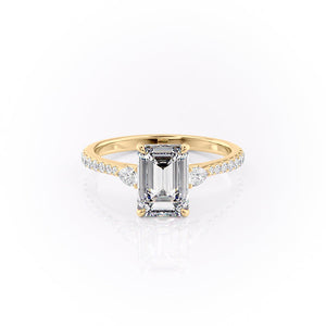 The Pears Liv Set With A 1 Carat Emerald 18K Yellow Gold Lab Diamond