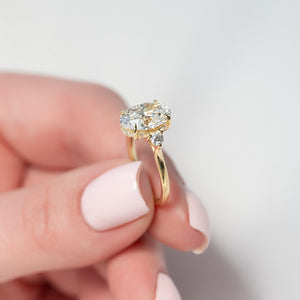 The Lia Set With A 1 Carat Oval 14K Yellow Gold Lab Diamond