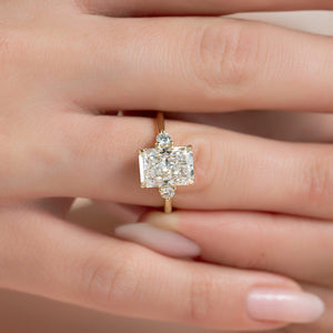 The Lia Set With A 1 Carat Radiant 18K Yellow Gold Lab Diamond