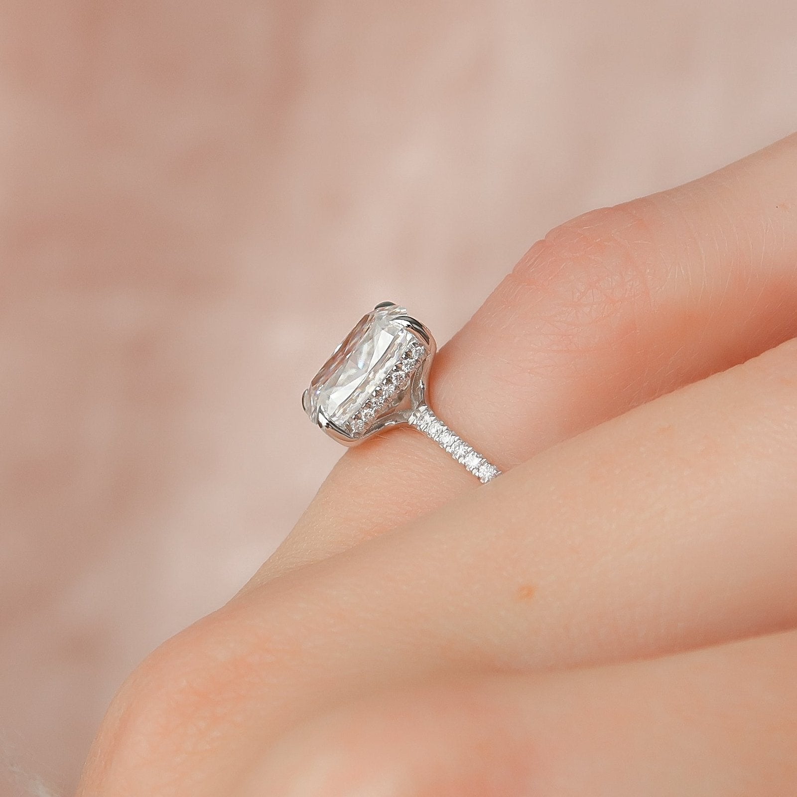 The Mandy Set  With A 2 Carat E. Cushion 18K White Gold Moissanite