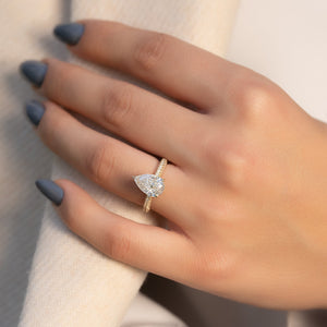 The Celine Set  With A 1 Carat Pear 18K Yellow Gold Moissanite