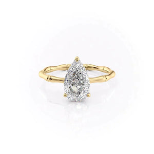 The Eve Set  With A 3.5 Carat Pear 18K Yellow Gold Moissanite