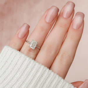 The Eve Set With A 1.5 Carat Radiant 18K White Gold Lab Diamond