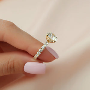 The Adelle Set With A 1 Carat Round 18K Yellow Gold Lab Diamond