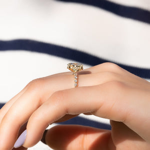 The Khloe Set With A 1 Carat Oval 18K Yellow Gold Lab Diamond