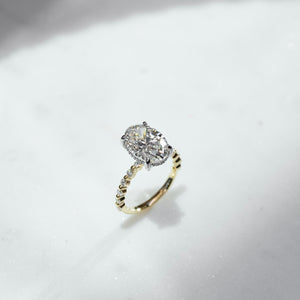 The Khloe Set With A 1 Carat Oval 18K Yellow Gold Lab Diamond