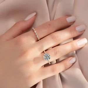 The Khloe Set With A 1 Carat Round 18K Yellow Gold Lab Diamond