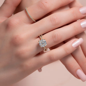 The Angelina Set With A 1 Carat Cushion 18K Yellow Gold Lab Diamond