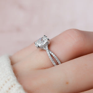 The Angelina Set With A 1 Carat Oval 18K White Gold Lab Diamond