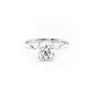 The Razor Kamellie Set With A 1 Carat Round 14K White Gold Lab Diamond