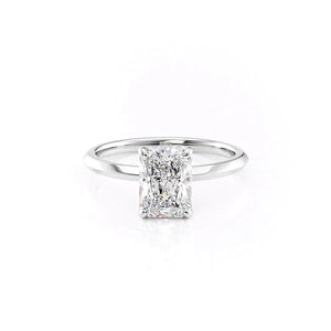 The Razor Kamellie Set  With A 2 Carat Radiant 14K White Gold Moissanite
