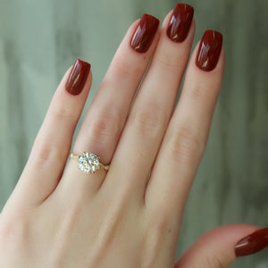 The Amber Set With A 1 Carat Round 18K Yellow Gold Lab Diamond