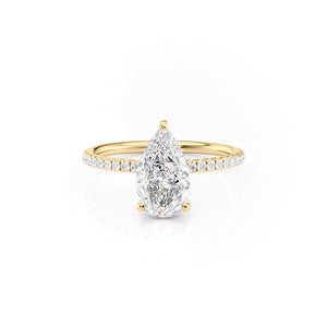 The Low Profile Kamellie Set With A 2 Carat Pear 14K Yellow Gold Lab Diamond