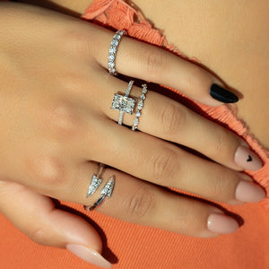 The Low Profile Kamellie Set With A 1.5 Carat Radiant 14K White Gold Lab Diamond