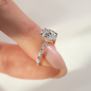 The Lucia Set With A 1 Carat Oval 14K Rose Gold Lab Diamond