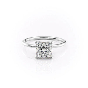 The Solitaire Petal Kamellie Set   With A 2.5 Carat Princess 14K White Gold Moissanite