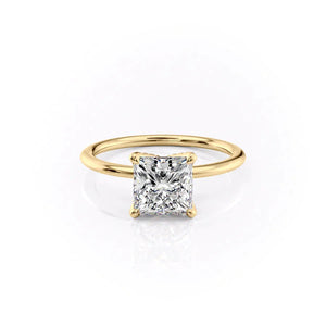 The Solitaire Petal Kamellie Set   With A 4.5 Carat Princess 18K Yellow Gold Moissanite