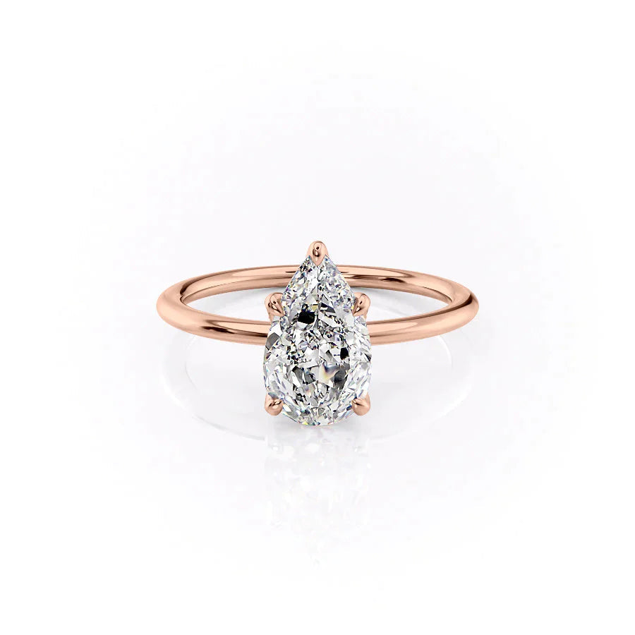 The Solitaire Petal Kamellie Set   With A 1.5 Carat Pear 14K Rose Gold Moissanite
