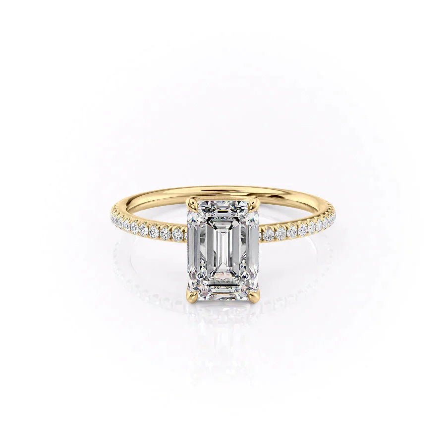 The Pave Petal Kamellie Set  With A 3 Carat Emerald 18K Yellow Gold Moissanite