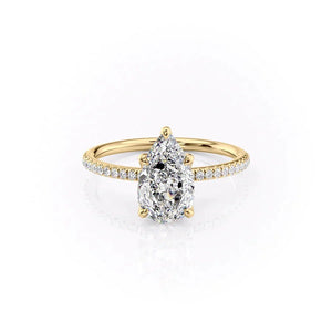 The Pave Petal Kamellie Set  With A 5 Carat Pear 18K Yellow Gold Moissanite