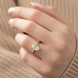 The Lexie Set  With A 2.5 Carat Oval 18K Yellow Gold Moissanite