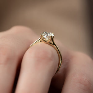 The Lexie Set  With A 2.5 Carat Oval 18K Yellow Gold Moissanite