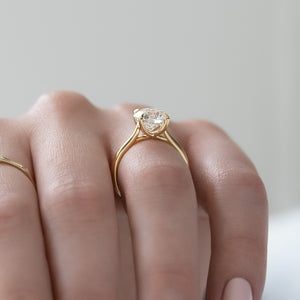The Lexie Set  With A 3.5 Carat Round 18K Yellow Gold Moissanite