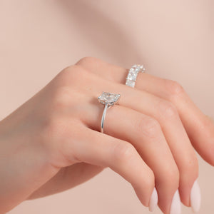 The Lexie Set  With A 4.5 Carat Radiant 18K White Gold Moissanite