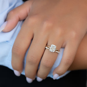 The Ashley Set With A 1.5 Carat E. Cushion 18K Yellow Gold Lab Diamond